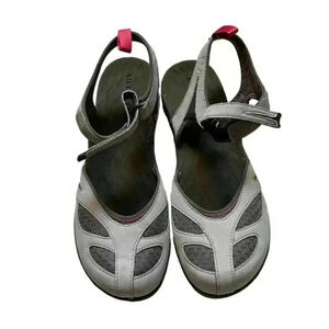 Merrell Siren Wrap Sandals Size 10